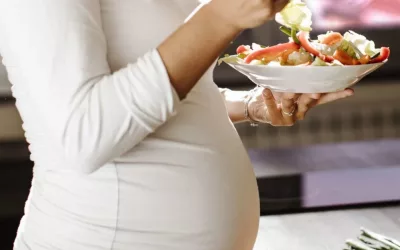 Repas femme enceinte : les aliments à éviter