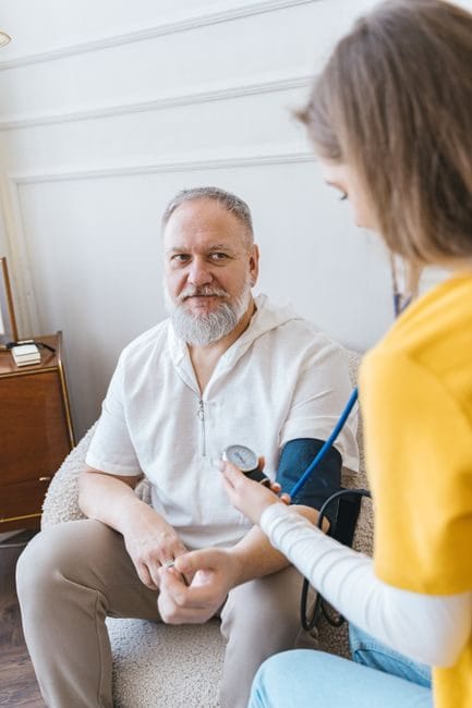 Alimentation et hypertension artérielle : les recommandations du nutritionniste Alimentation et hypertension artérielle : les recommandations du nutritionniste – consultation nutritionniste