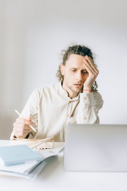Les Erreurs Alimentaires qui Fatiguent le Cerveau : Comment Retrouver Clarté Mentale et Énergie Cognitive – consultation nutritionniste